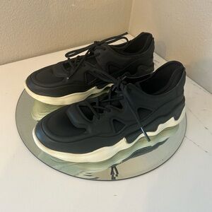 Ecco Elo Black and White Athletic Shoes